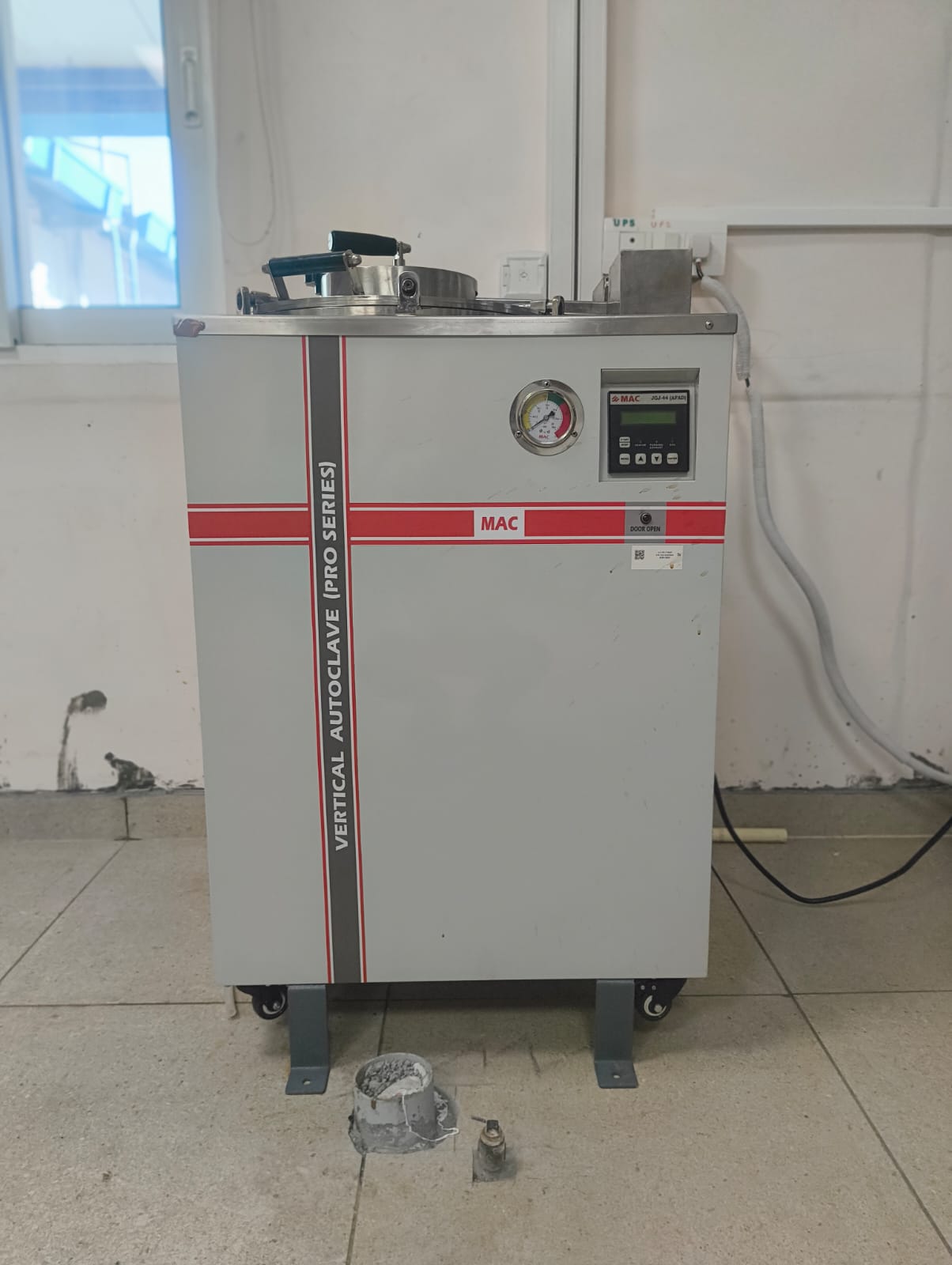 MAC Vertical Autoclave (Pro Series)